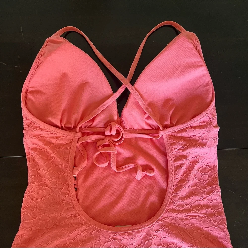 Jessica Simpson MELON Rose Bay 1 piece swimsuit adjustable straps removable pads